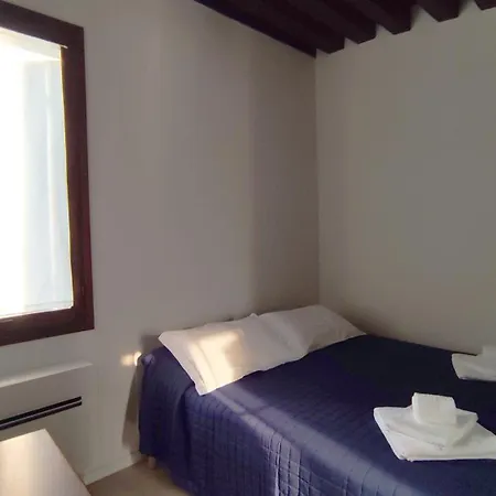 Daire Bilocale Vista Laguna *